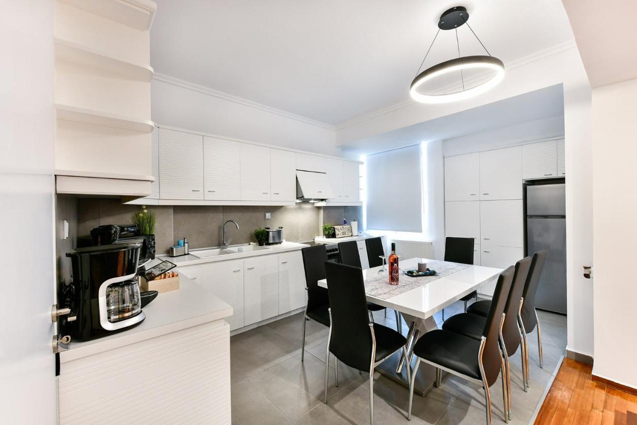Porto Sea View Apartments - Pl Ippodromiou 21 Tesalonika Bagian luar foto