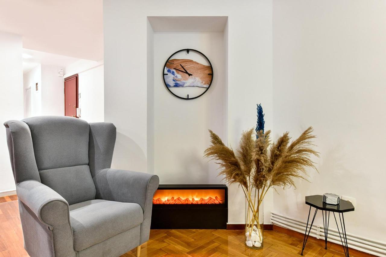 Porto Sea View Apartments - Pl Ippodromiou 21 Tesalonika Bagian luar foto
