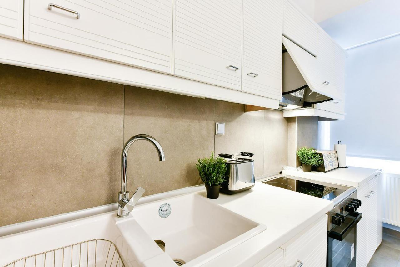 Porto Sea View Apartments - Pl Ippodromiou 21 Tesalonika Bagian luar foto