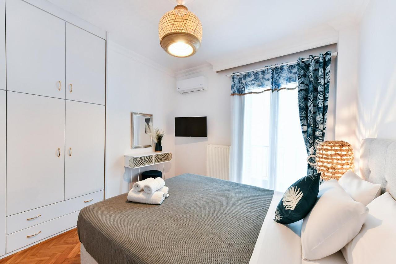 Porto Sea View Apartments - Pl Ippodromiou 21 Tesalonika Bagian luar foto