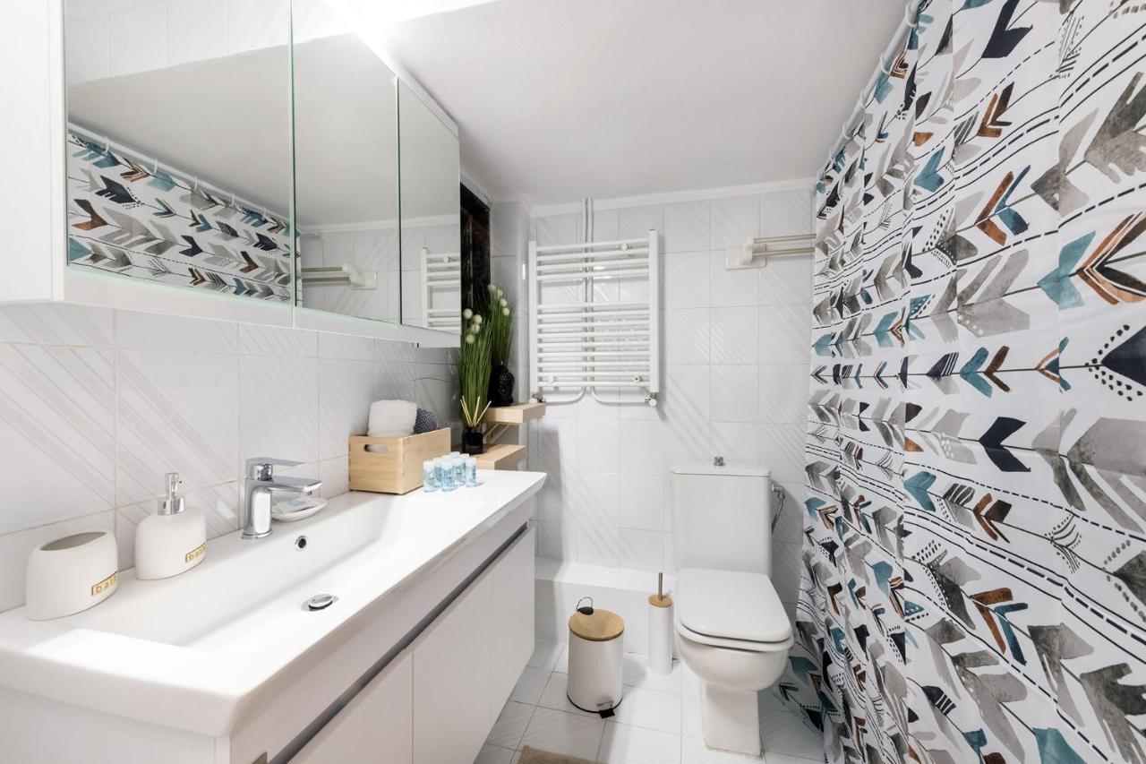 Porto Sea View Apartments - Pl Ippodromiou 21 Tesalonika Bagian luar foto