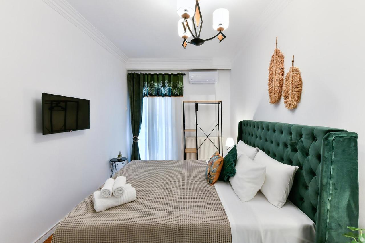 Porto Sea View Apartments - Pl Ippodromiou 21 Tesalonika Bagian luar foto
